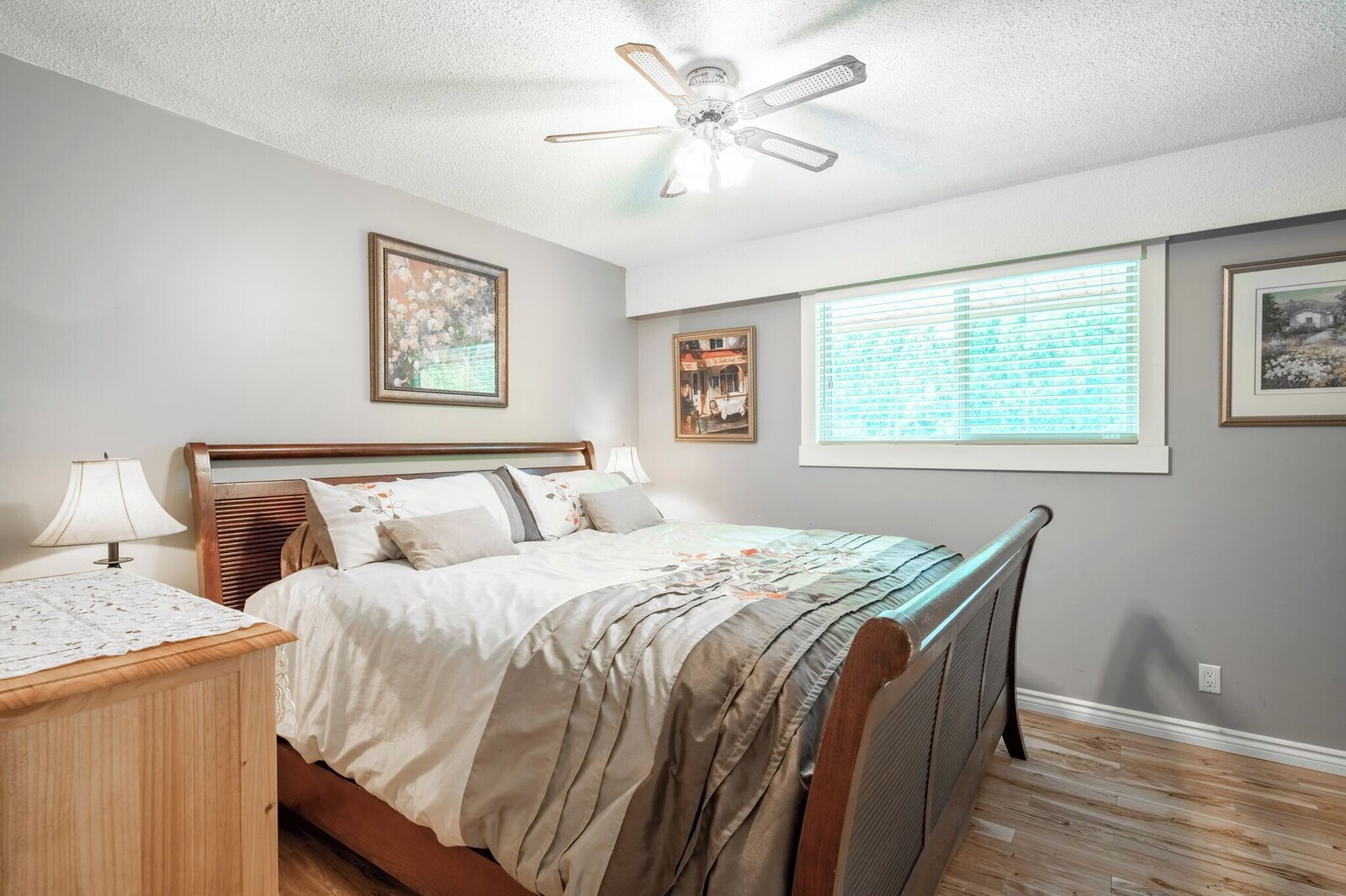 Queen bedroom from the property gallery